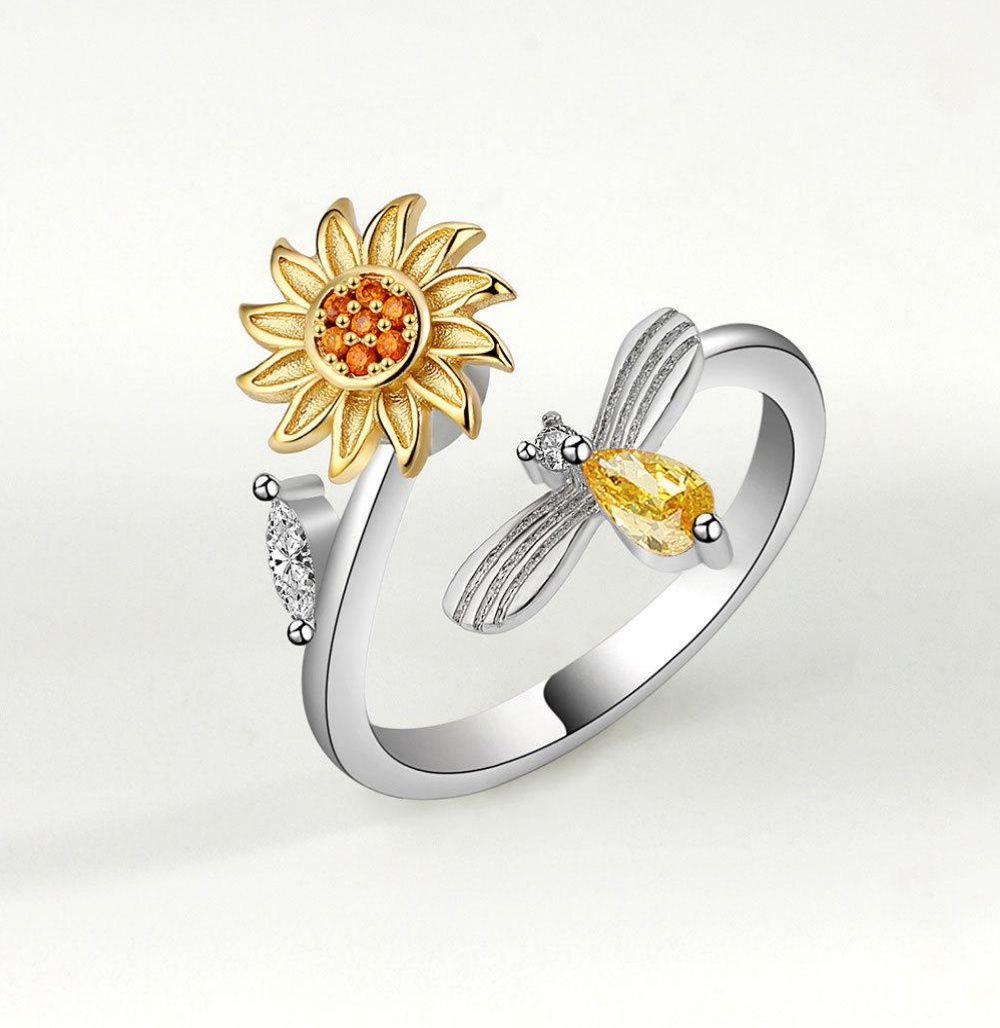 Bee on Sunflower Ring – Silver & Gold Plated Copper Adjustable Ring