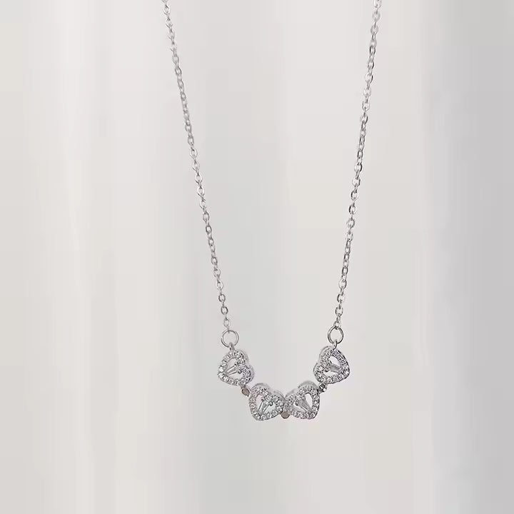 Women Four Leaf Clover Necklace Magnetic Folding Heart Gifts