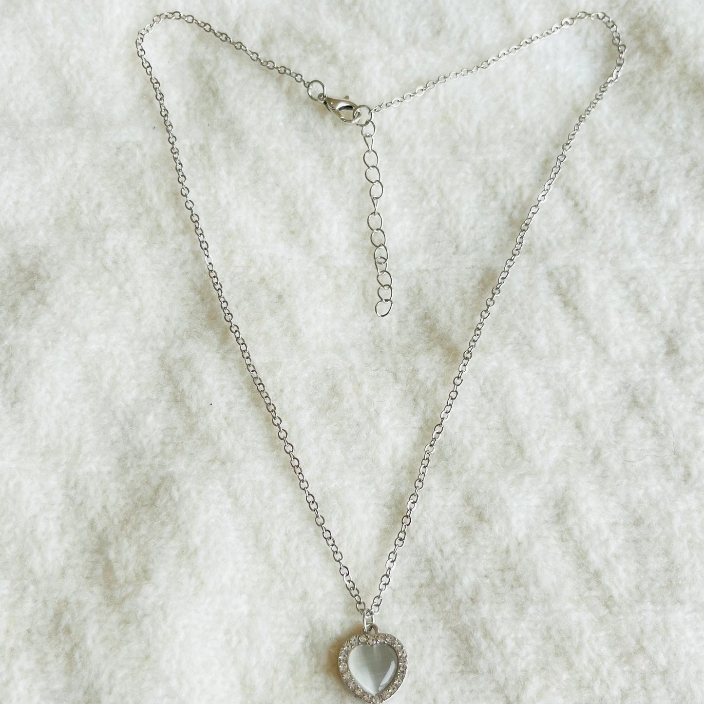 MC8 - Opal Heart Pendant Necklace