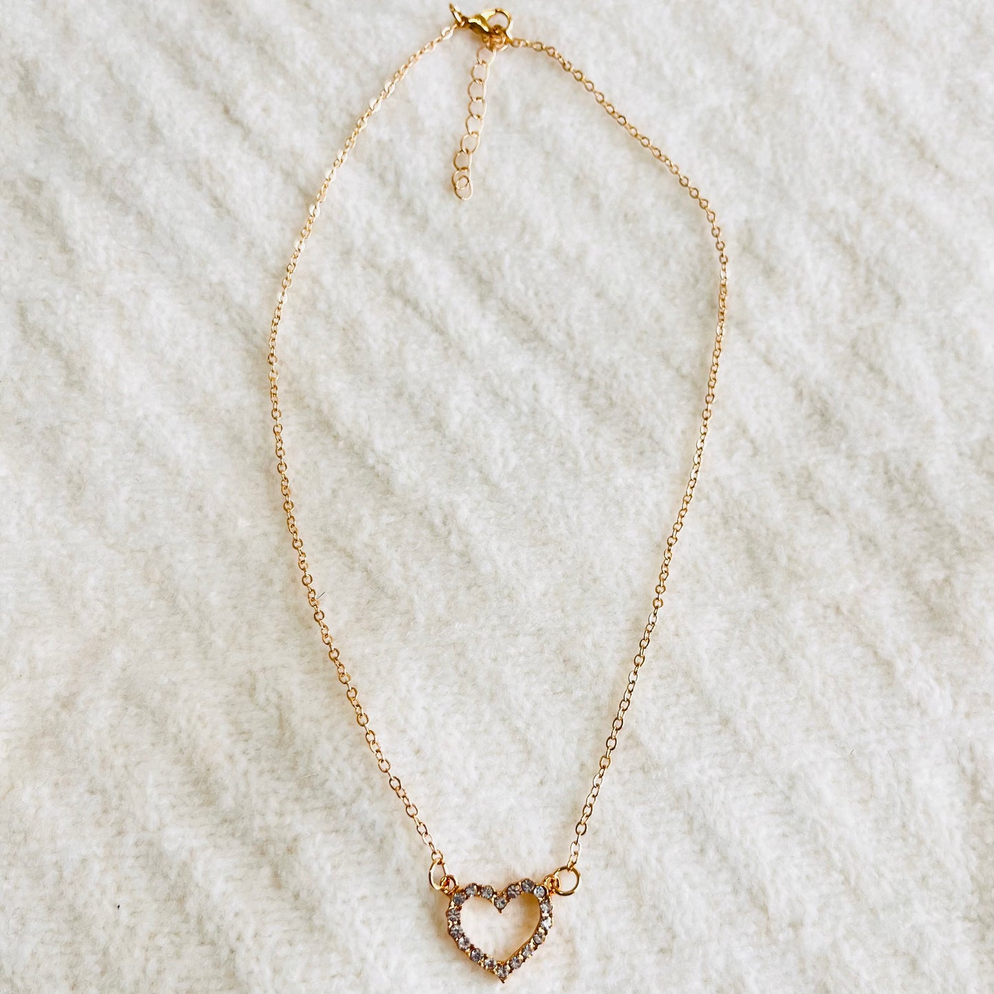 MC7 - Gold Tone Zircon Heart Necklace